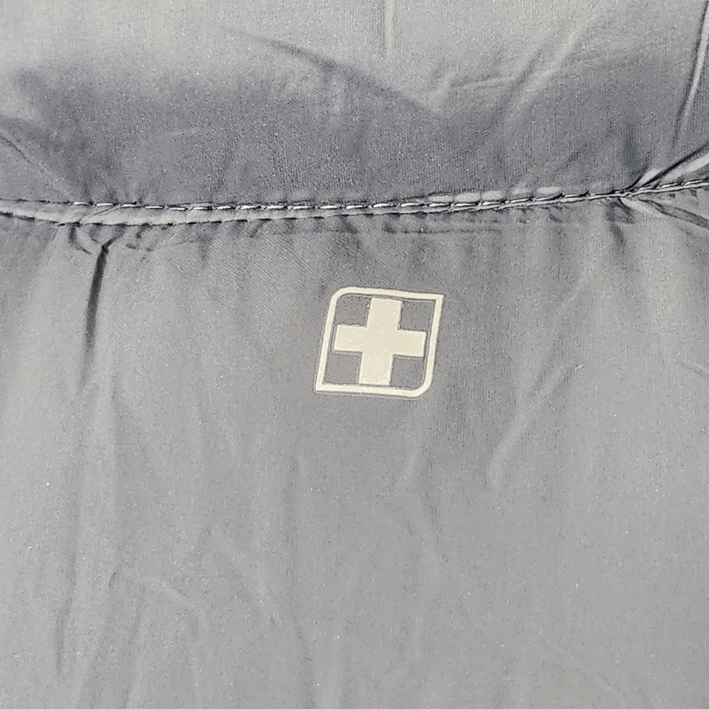 Swiss Tech Large (42-44) Lightweight Packable Quilted Puffer Jacket Solid Black - Picture 9 of 12